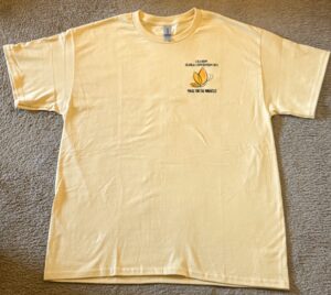 Unisex T-shirt with embroidered Logo Size XL